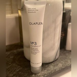 Olaplex Hair Perfecter - Repair and Strengthens Hair